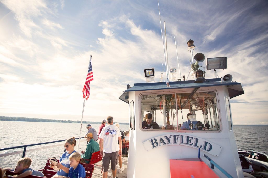 peopleferry-madeline-island-ferry-line